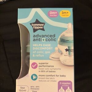 New tommee tippee advanced anti colic 5 oz 2 nipples included baby bottle